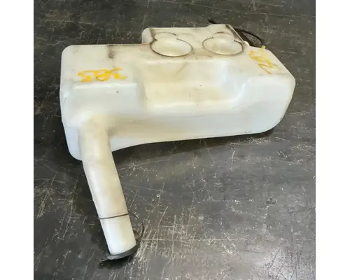 INTERNATIONAL ProStar Windshield Washer Reservoir