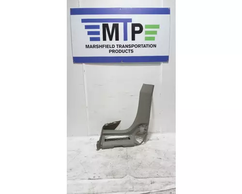 INTERNATIONAL Prostar  Door Panel (Trim)