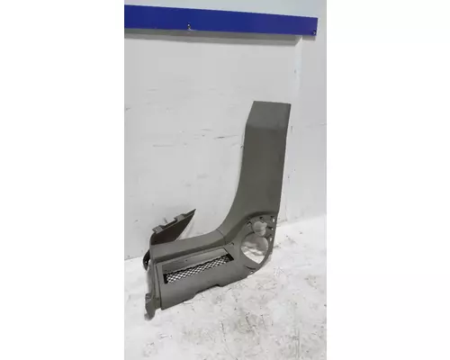 INTERNATIONAL Prostar  Door Panel (Trim)