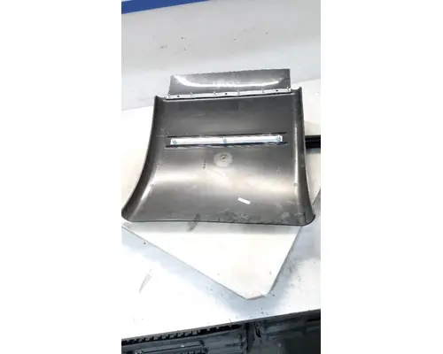 INTERNATIONAL Prostar  Fender