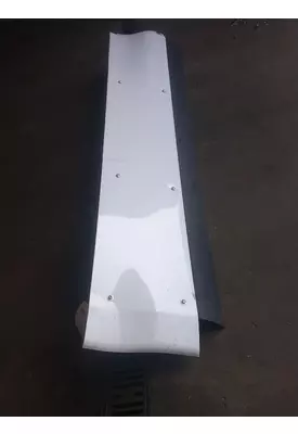 INTERNATIONAL Prostar  Skirt