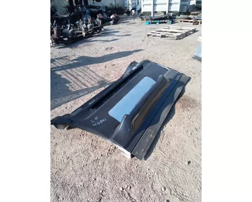 INTERNATIONAL Prostar  Skirt