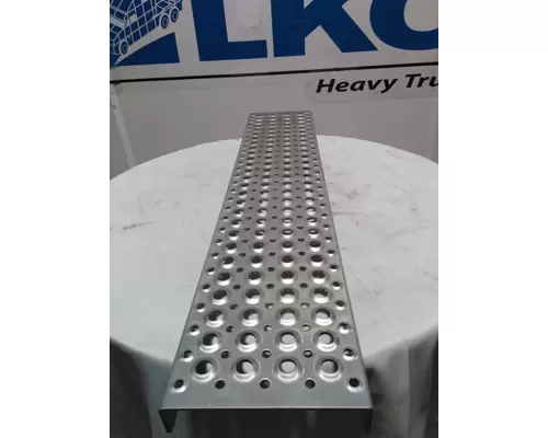 INTERNATIONAL Prostar  Step