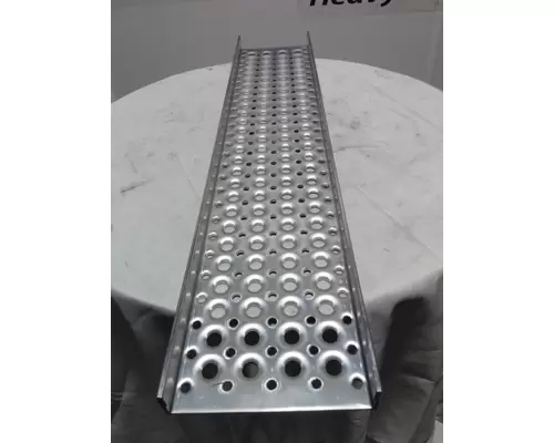 INTERNATIONAL Prostar  Step