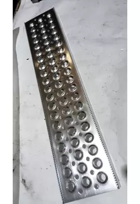 INTERNATIONAL Prostar  Step