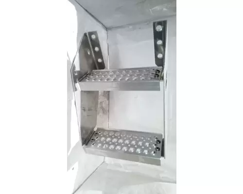 INTERNATIONAL Prostar  Step