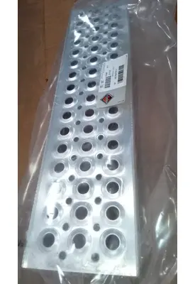 INTERNATIONAL Prostar  Step