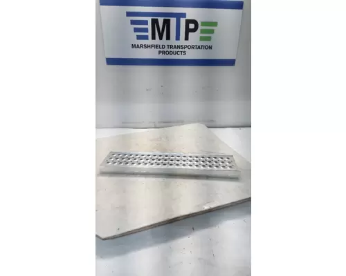INTERNATIONAL Prostar  Step