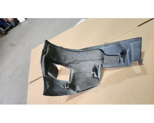 INTERNATIONAL Prostar 126 Interior Kick Panels