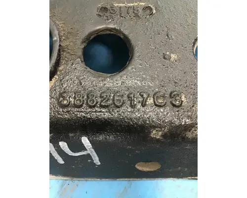 INTERNATIONAL Prostar 724 Crossmembers