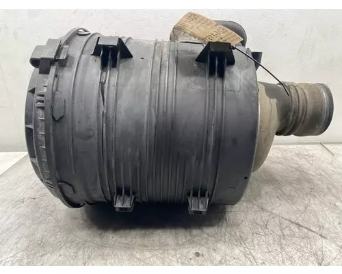 INTERNATIONAL Prostar Air Cleaner