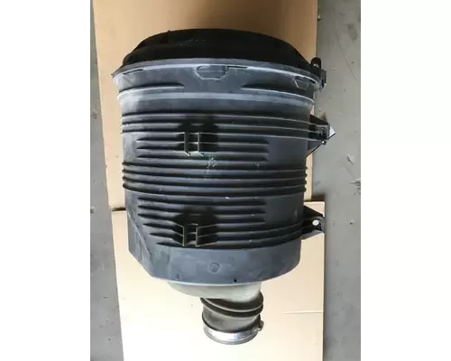 INTERNATIONAL Prostar Air Cleaner