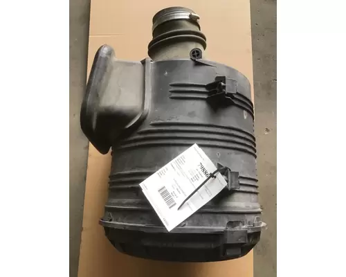 INTERNATIONAL Prostar Air Cleaner