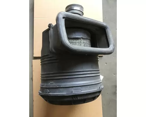 INTERNATIONAL Prostar Air Cleaner