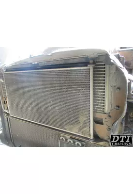 INTERNATIONAL Prostar Air Conditioner Condenser