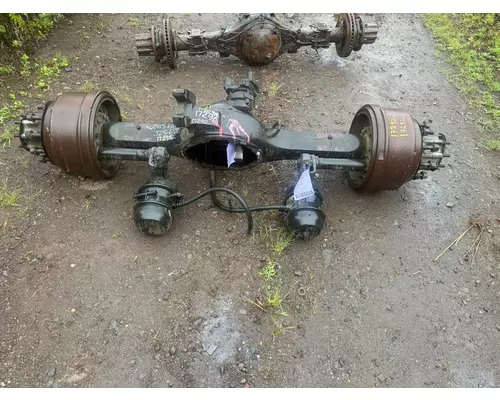 INTERNATIONAL Prostar Axle Housing (Front)