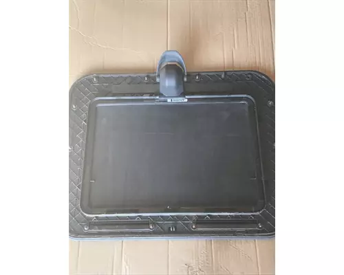 INTERNATIONAL Prostar Back Glass