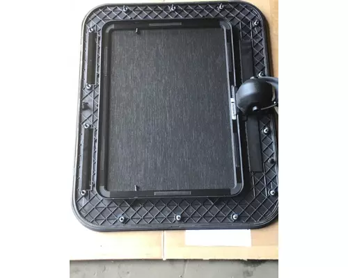 INTERNATIONAL Prostar Back Glass