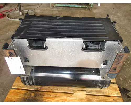 INTERNATIONAL Prostar Battery Box