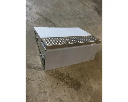 INTERNATIONAL Prostar Battery Box