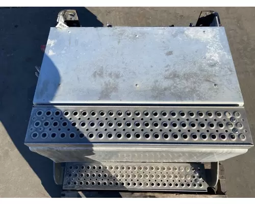 INTERNATIONAL Prostar Battery Box