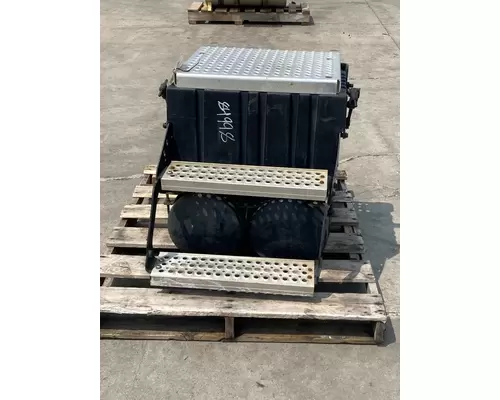 INTERNATIONAL Prostar Battery Box