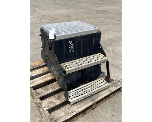 INTERNATIONAL Prostar Battery Box
