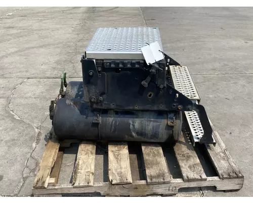 INTERNATIONAL Prostar Battery Box