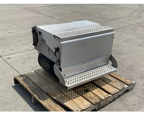 INTERNATIONAL Prostar Battery Box