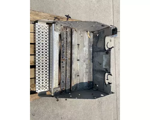 INTERNATIONAL Prostar Battery Box