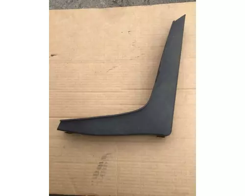 INTERNATIONAL Prostar Bracket, Cab Extender