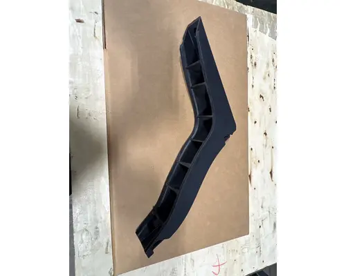 INTERNATIONAL Prostar Brackets, Misc.
