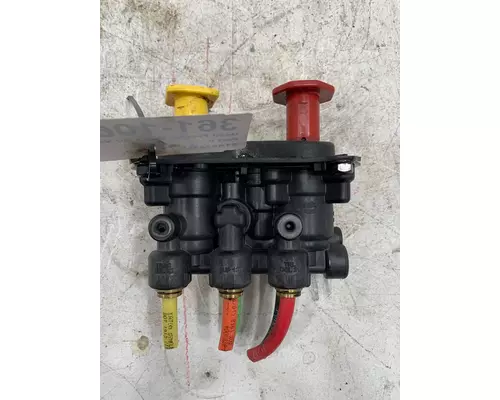 INTERNATIONAL Prostar Brake Proportioning Valve