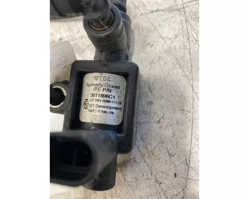 INTERNATIONAL Prostar Brake Proportioning Valve