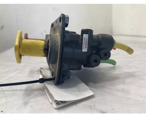 INTERNATIONAL Prostar Brake Proportioning Valve