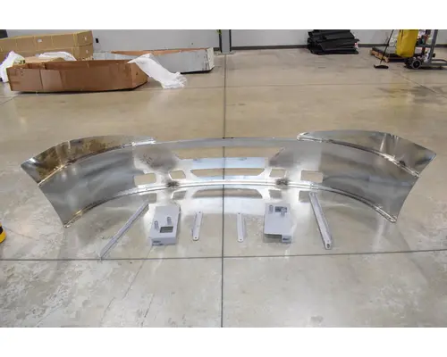 INTERNATIONAL Prostar Bumper Assembly, Front