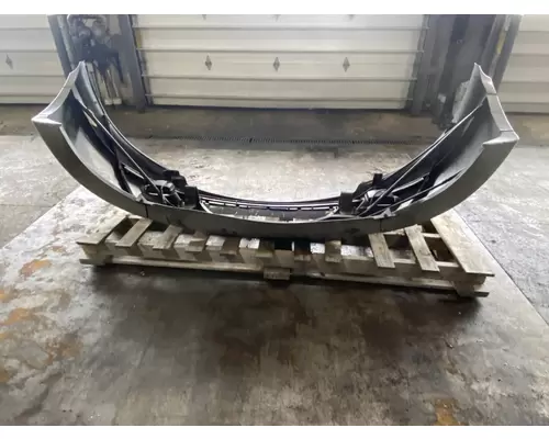 INTERNATIONAL Prostar Bumper Assembly, Front