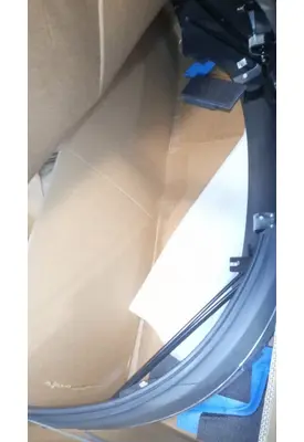 INTERNATIONAL Prostar Bumper Assembly, Front