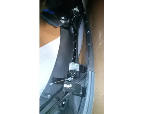 INTERNATIONAL Prostar Bumper Assembly, Front