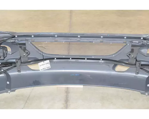 INTERNATIONAL Prostar Bumper