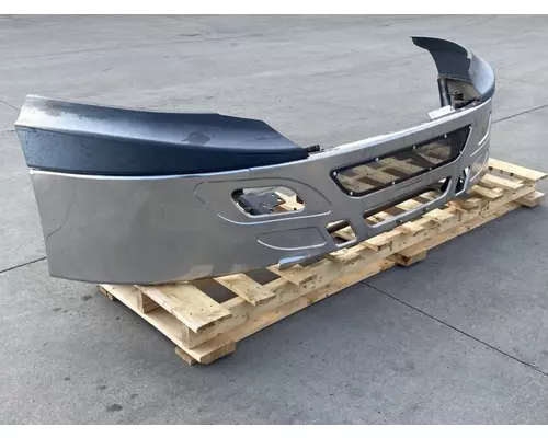 INTERNATIONAL Prostar Bumper