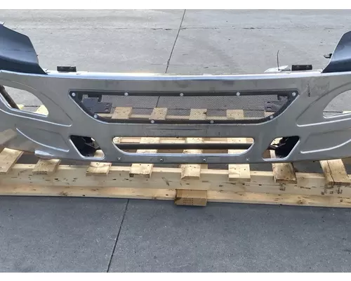 INTERNATIONAL Prostar Bumper