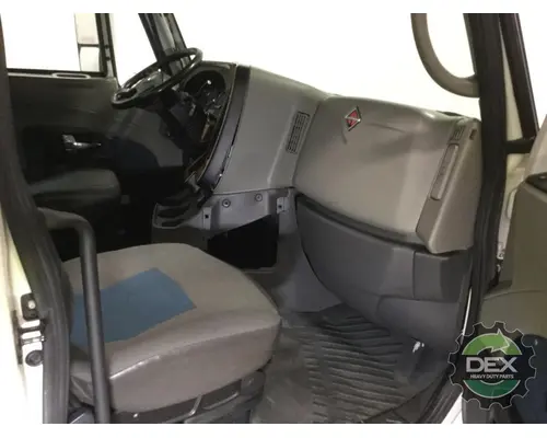 INTERNATIONAL Prostar Cab