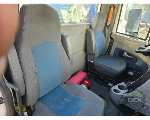 INTERNATIONAL Prostar Cab