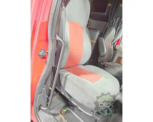 INTERNATIONAL Prostar Cab