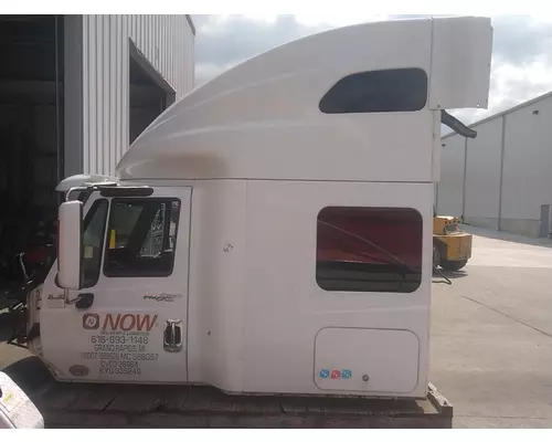INTERNATIONAL Prostar Cab