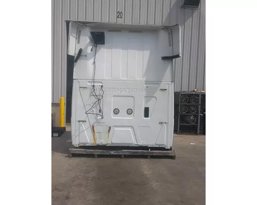 INTERNATIONAL Prostar Cab