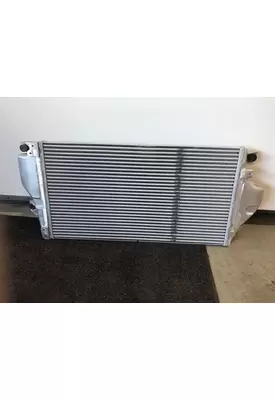 INTERNATIONAL Prostar Charge Air Cooler (ATAAC)