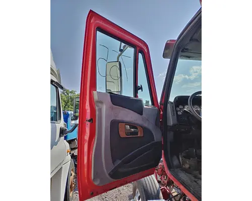 INTERNATIONAL Prostar Complete Vehicle