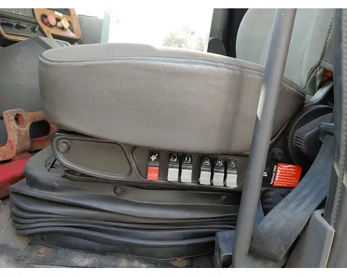 INTERNATIONAL Prostar Complete Vehicle